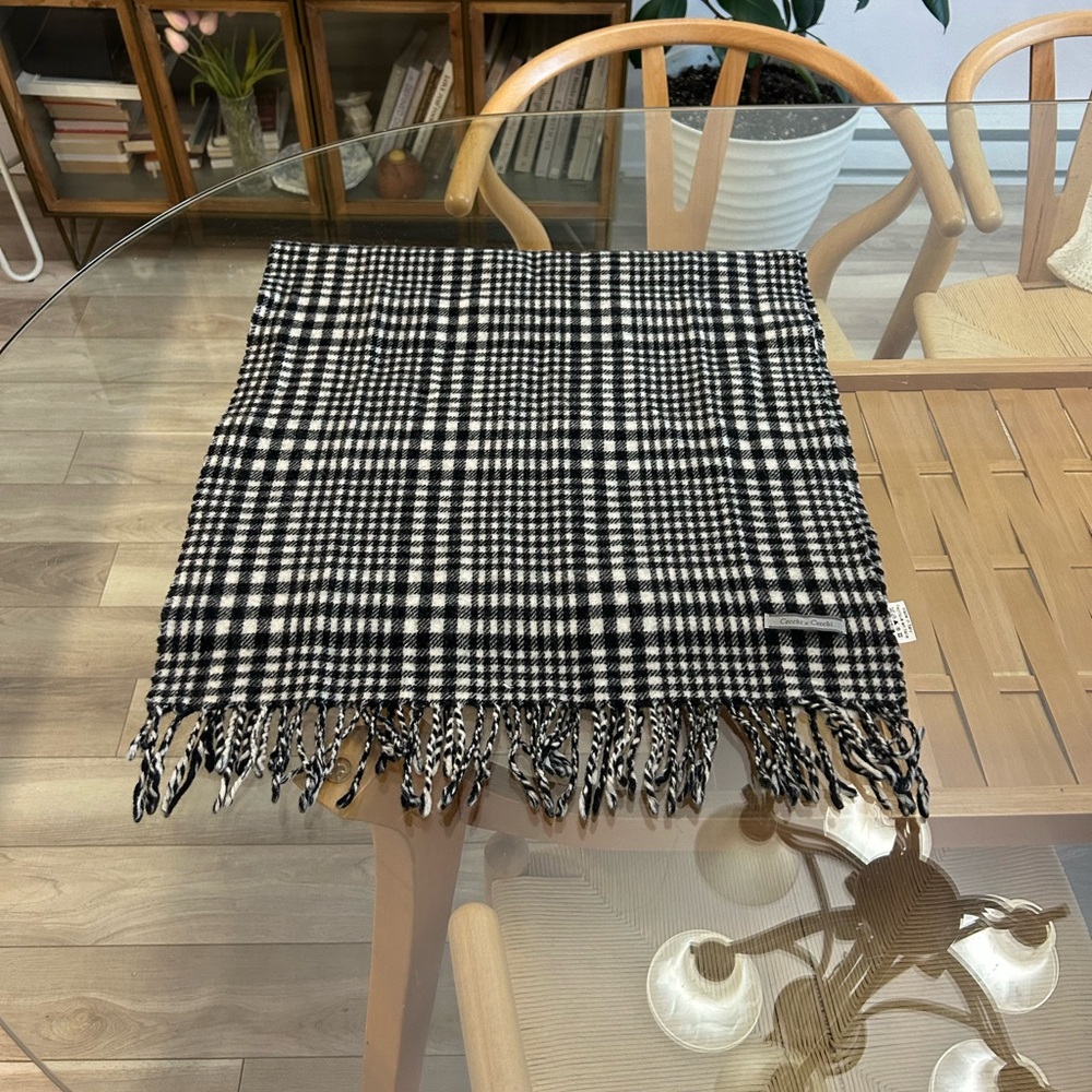 Wool Checkered Scarf